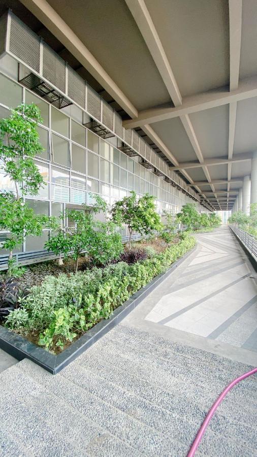 Cozy And Classy Studio Across Airport Terminal 3 Pasay Bagian luar foto